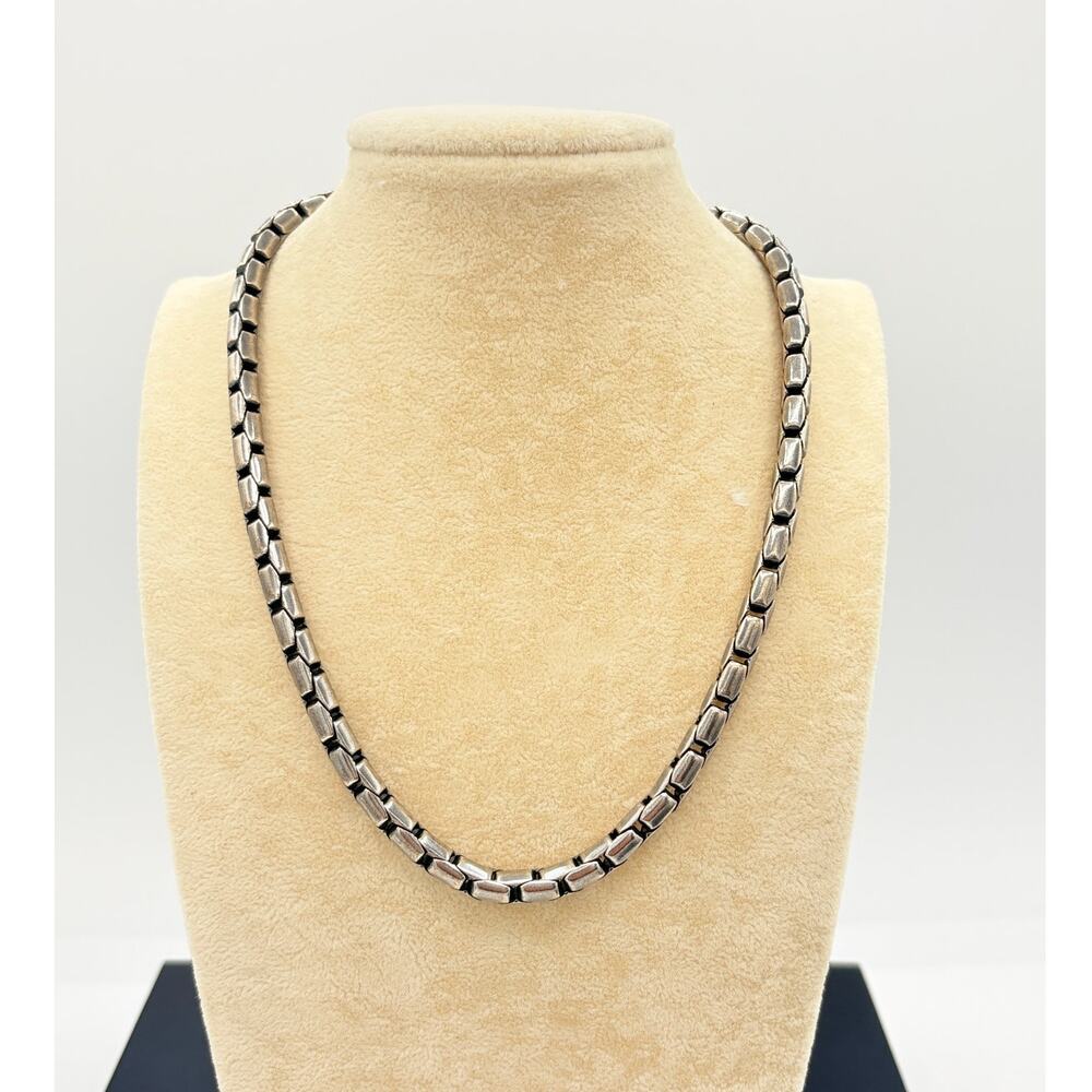 Lauren Ralph Lauren Silver‑Tone Rectangular Link Chain Necklace RL Logo -Unisex